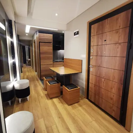 Fatih Storm 6 Area Apartment *